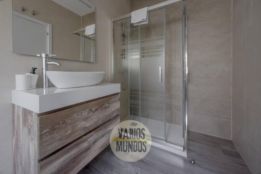 Luxury&Cool 9Pax Con Vistas Al Centro De Madrid Exterior photo